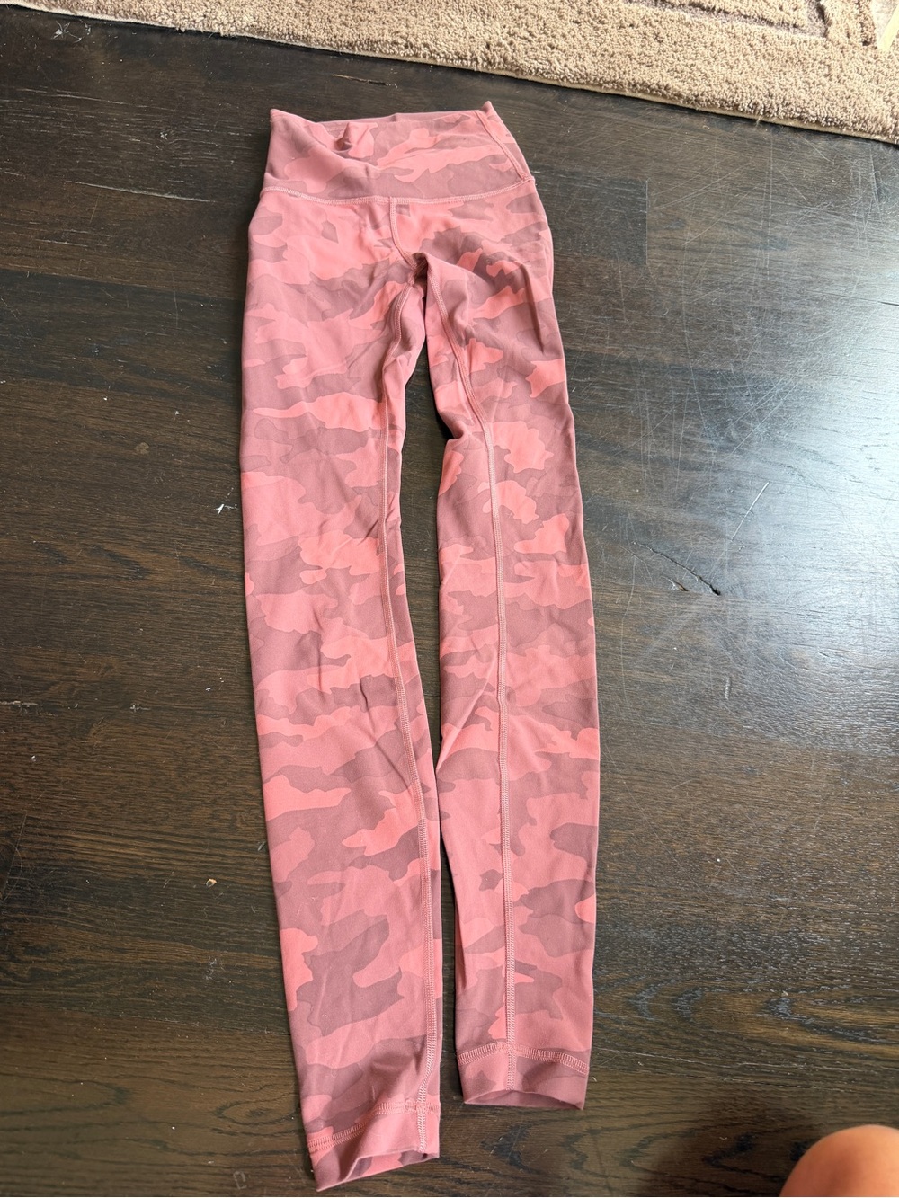 lululemon athletica Pink Camo High-Rise Leggings wunderunder fabric